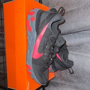 Nike React Element 55. Women’s size 9.